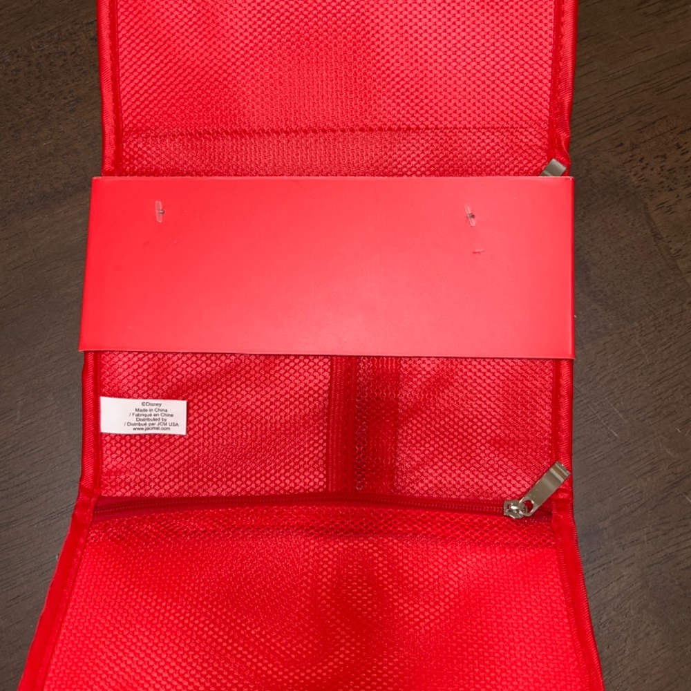Disney Minnie MouseTravel Organizer - Picture 2 of 9